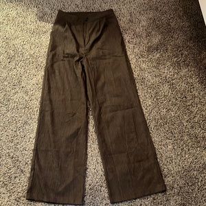 brown, baggy style pant with ribbed material